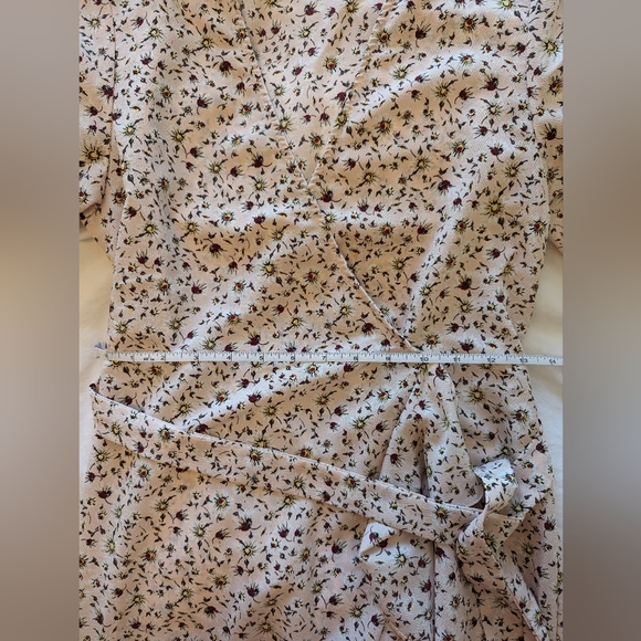 Topshop Daisy Print Ruffle Tea Dress - Picture 4 of 8